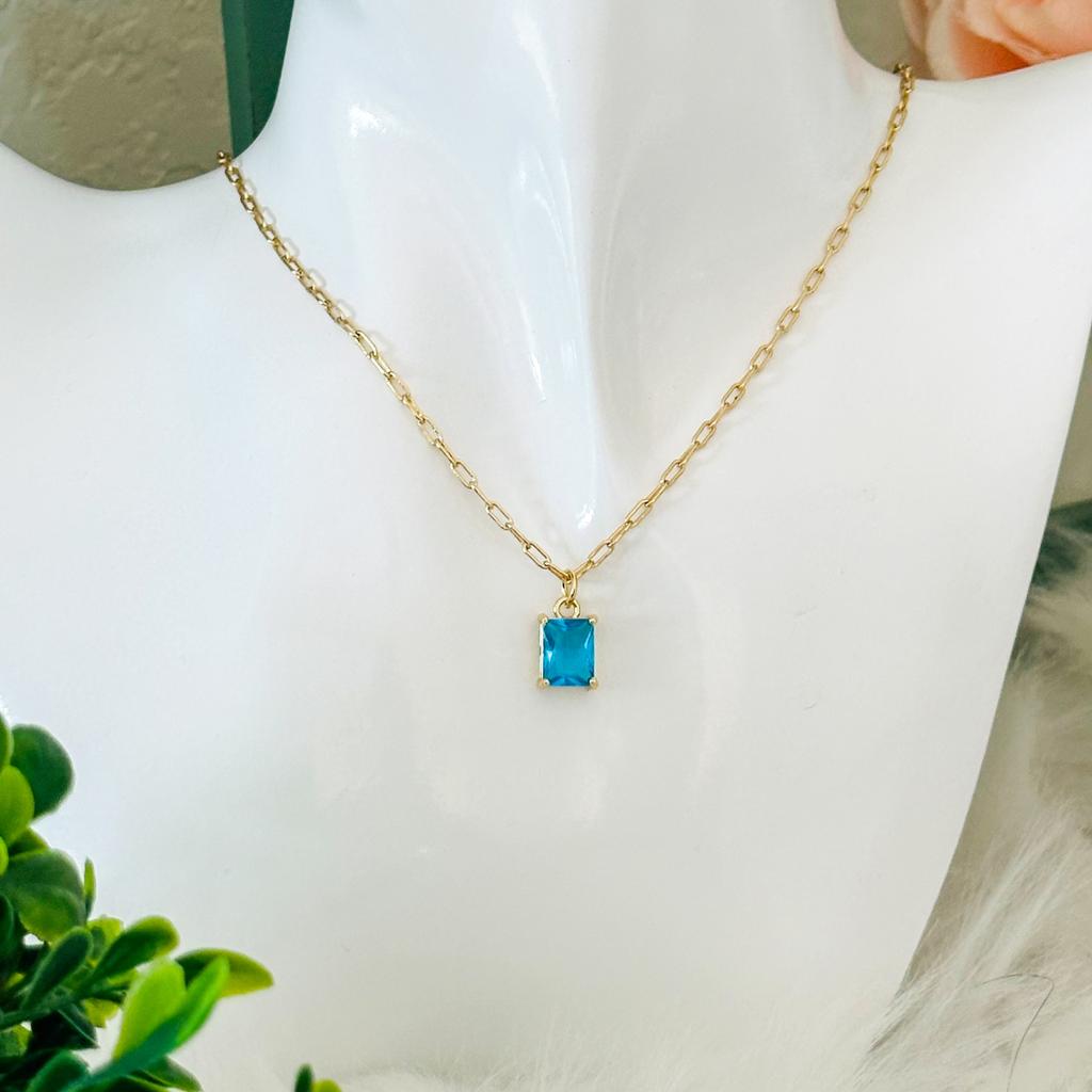 Κολιέ με Μενταγιόν σε Κόψιμο Σμαράγδι